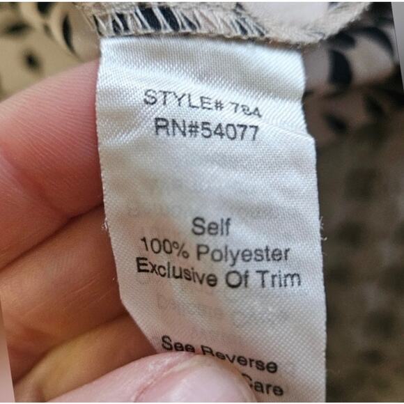 CAbi Colony Club Geometric Print Shirt Dress Blush/Black Size XSmall - Picture 11 of 11